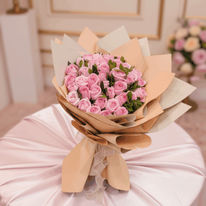 Classic Pink Rose Floral Bouquet
