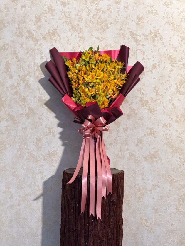 Golden Glow Bouquet
