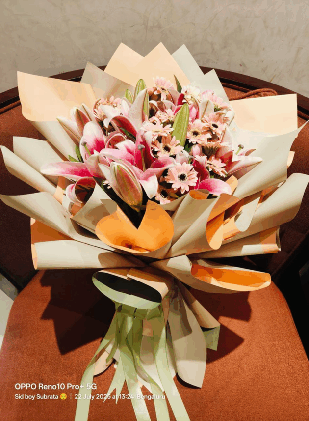 Blossom Symphony Luxe Bouquet