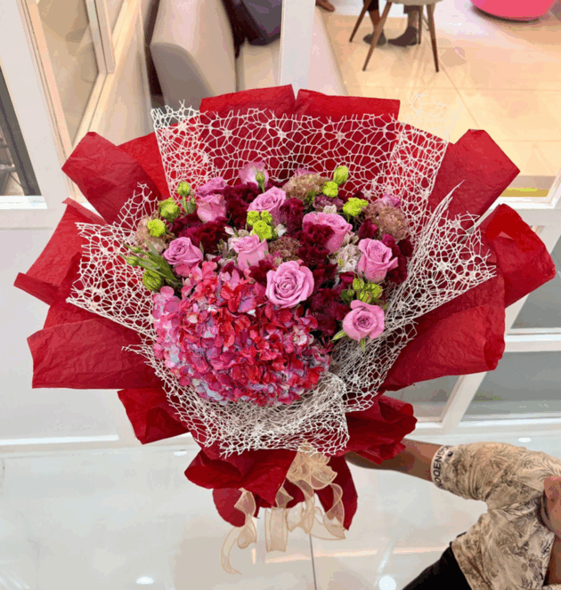 Berry Luxe Bloom Bouquet - Image 3