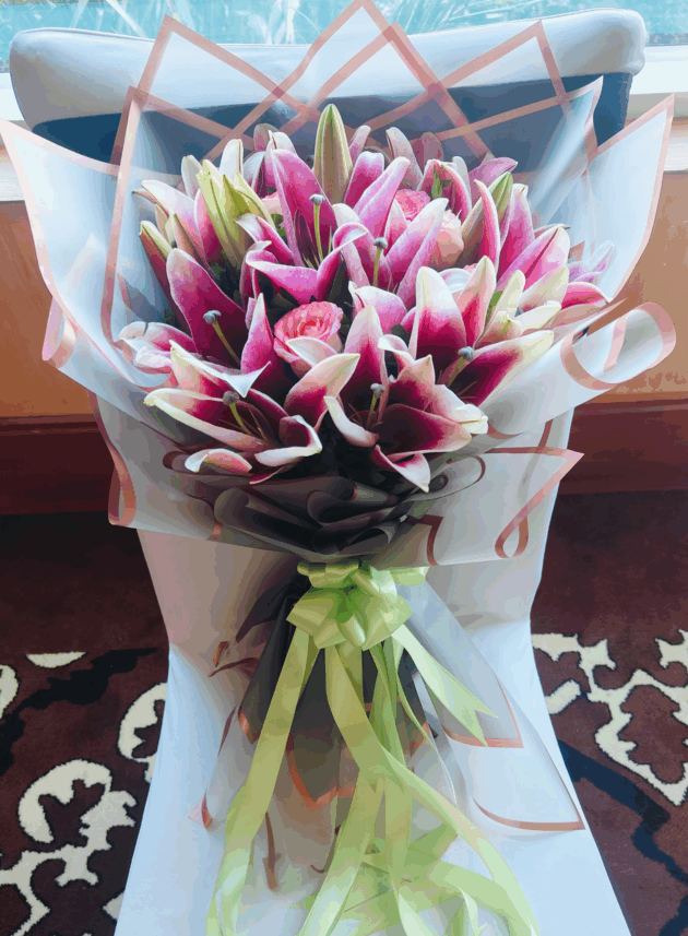 Coral Charm Gladiolus Bouquet