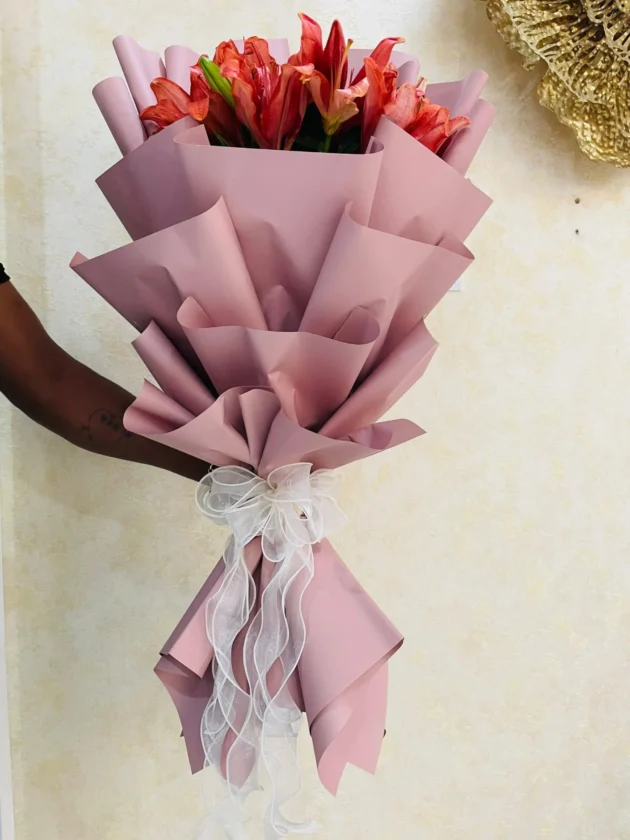 pink-oriental-lily-bouquet -fresh-flower-delivery-bangalore