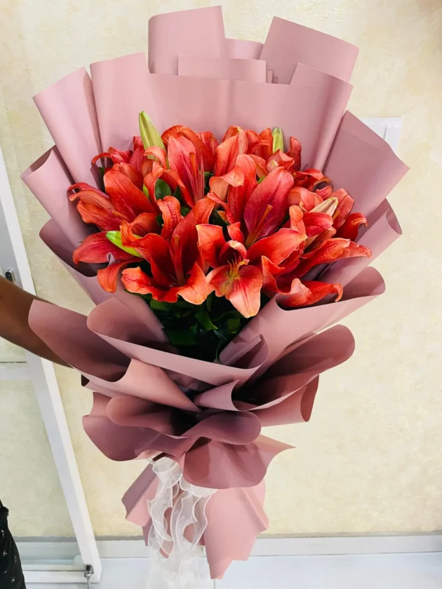 pink-oriental-lily-bouquet -fresh-flower-delivery-bangalore
